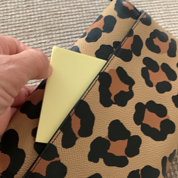 COACH Leopard Print Crossbody. Big enough to carry phone, keys, small wallet. - Picture 9 of 12